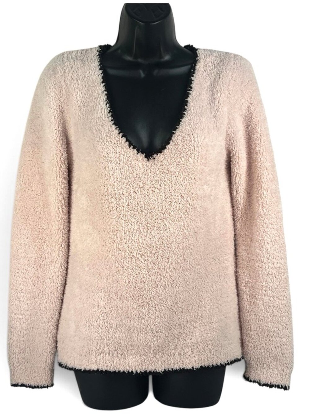 Barefoot Dreams CozyChic deep pile plush nude color v neck pullover XS